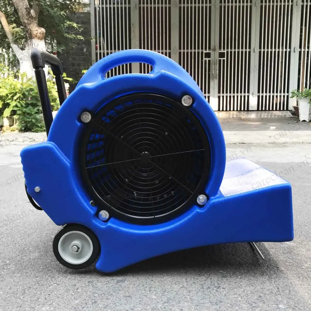 Máy thổi thảm CleproX DC-100 tại ROC