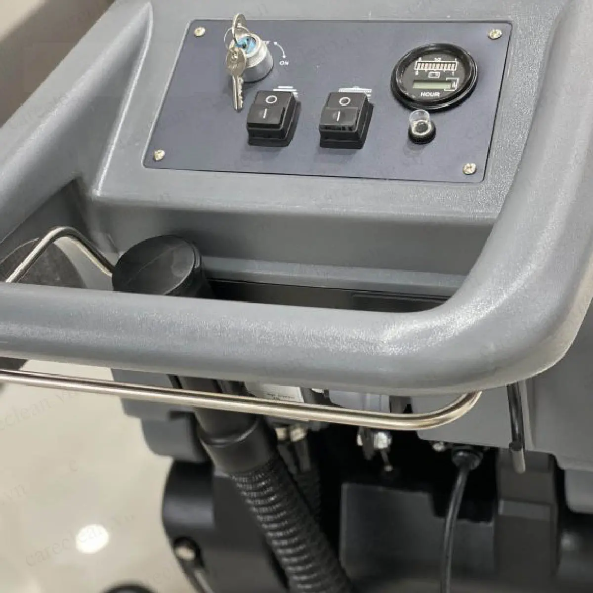 Máy chà sàn liên hợp GM50 tại ROC