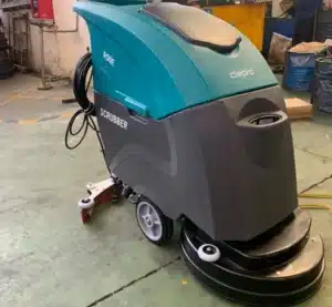 Máy chà sàn liên hợp R50E