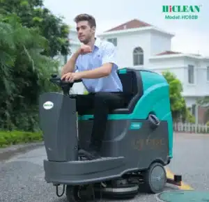 Máy chà sàn ngồi lái HiClean HC68B giá tốt tại ROC